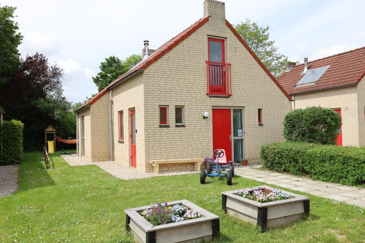 7 Person House With Garden, Firepit, Swimming Lake, Hammock, Child Friendly, In- And Outside Playground, Slide, And Great Coffee Ewijk Dış mekan fotoğraf